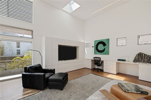 27 Driftwood Street, Marina Del Rey, CA 90292