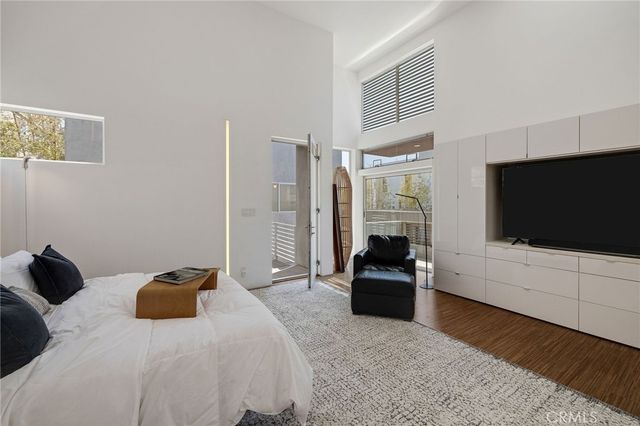 27 Driftwood Street, Marina Del Rey, CA 90292