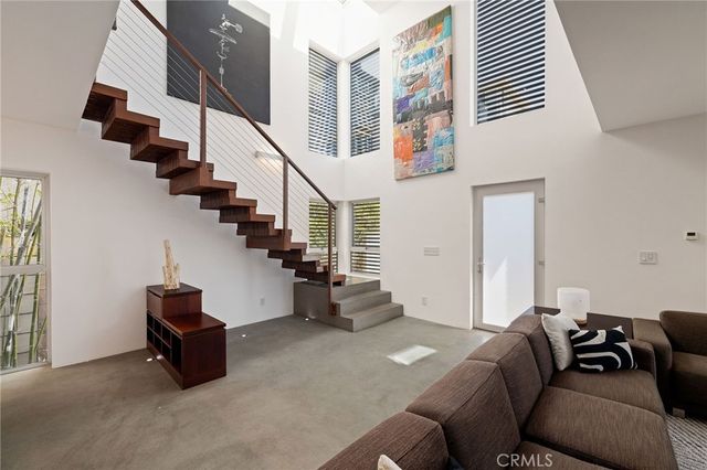 27 Driftwood Street, Marina Del Rey, CA 90292