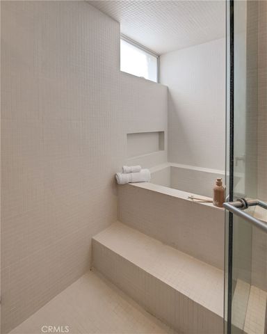 27 Driftwood Street, Marina Del Rey, CA 90292