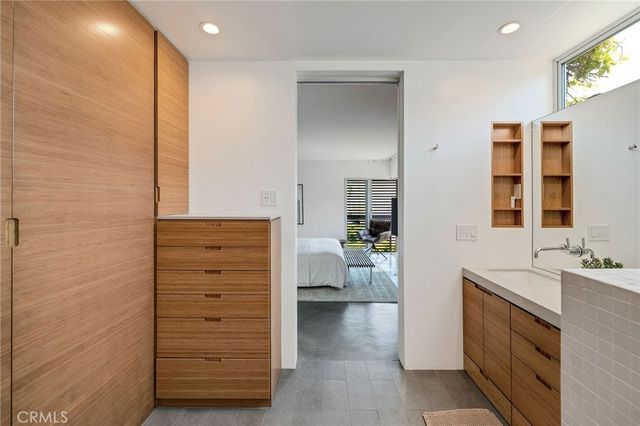 27 Driftwood Street, Marina Del Rey, CA 90292