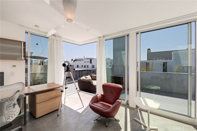 27 Driftwood Street, Marina Del Rey, CA 90292