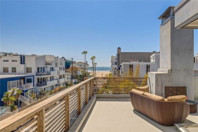27 Driftwood Street, Marina Del Rey, CA 90292
