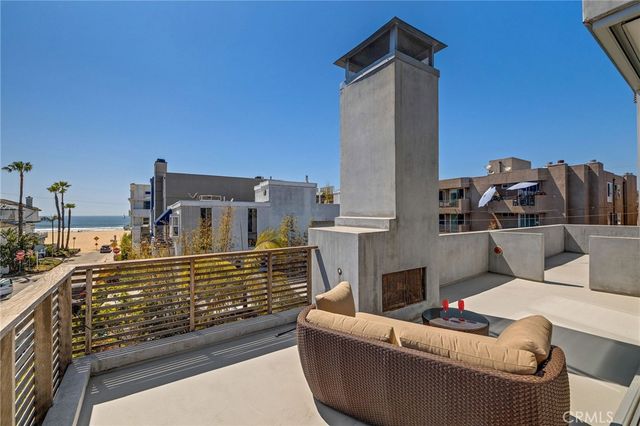 27 Driftwood Street, Marina Del Rey, CA 90292