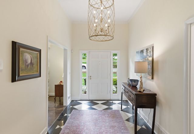 5802 Vine Ridge Dr, Nashville, TN 37205