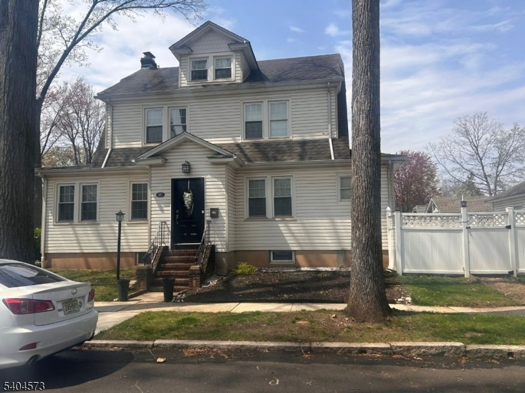 401 Woodland Ave, Roselle Park Boro, NJ 07204