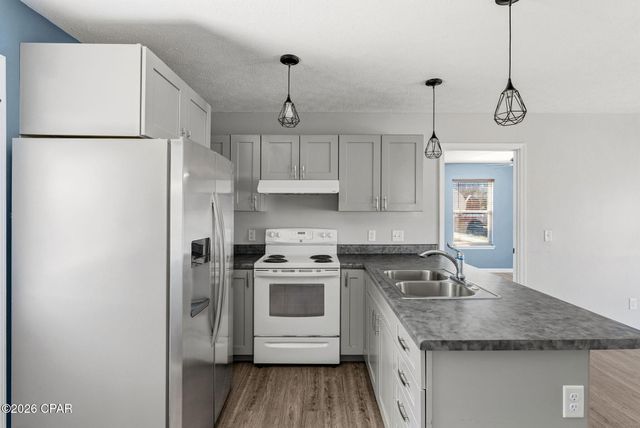 4936 Long Lake Ridge Drive, Chipley, FL 32428