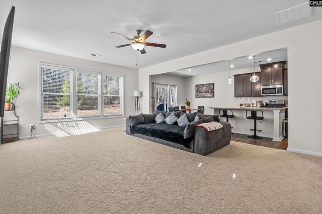 1145 Crescent Moon Loop, Hopkins, SC 29061