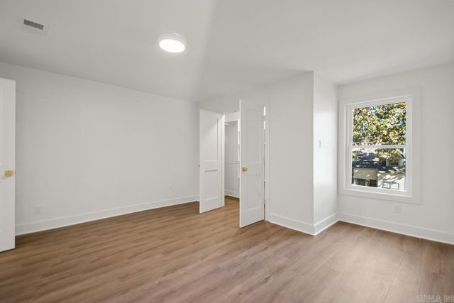 10600 Crestdale Lane, Little Rock, AR 72212