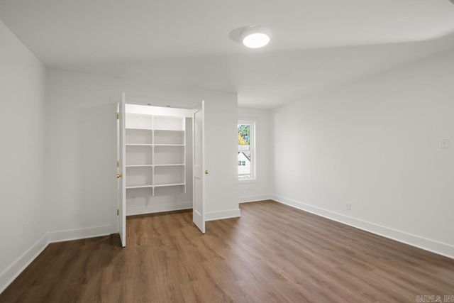 10600 Crestdale Lane, Little Rock, AR 72212