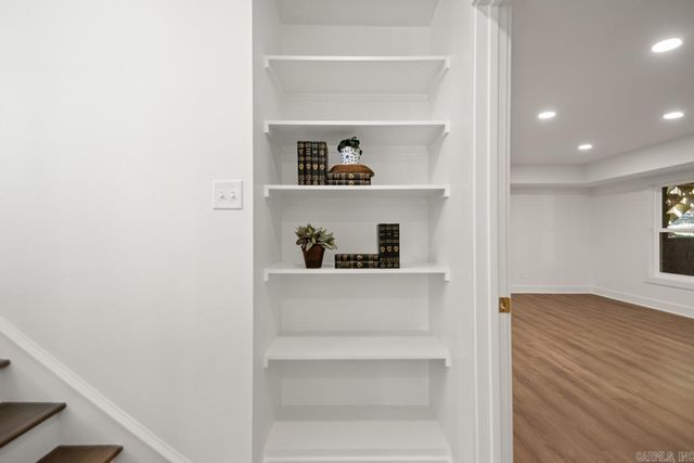 10600 Crestdale Lane, Little Rock, AR 72212