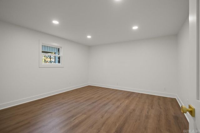 10600 Crestdale Lane, Little Rock, AR 72212