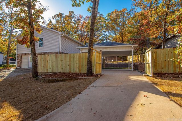 10600 Crestdale Lane, Little Rock, AR 72212