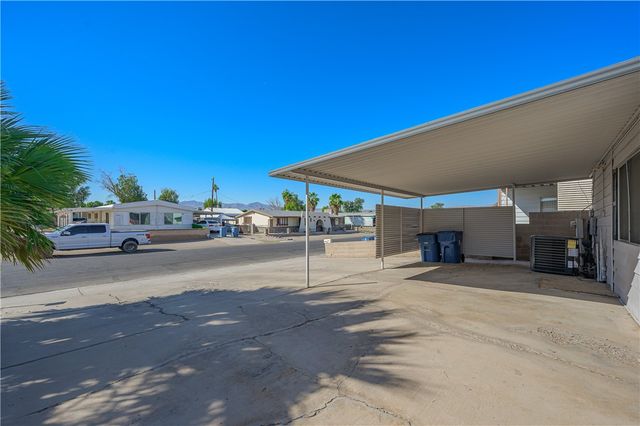 2588 Via Arroyo, Bullhead City, AZ 86442