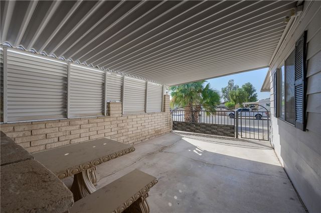 2588 Via Arroyo, Bullhead City, AZ 86442