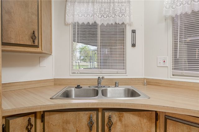 2588 Via Arroyo, Bullhead City, AZ 86442