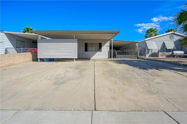 2588 Via Arroyo, Bullhead City, AZ 86442