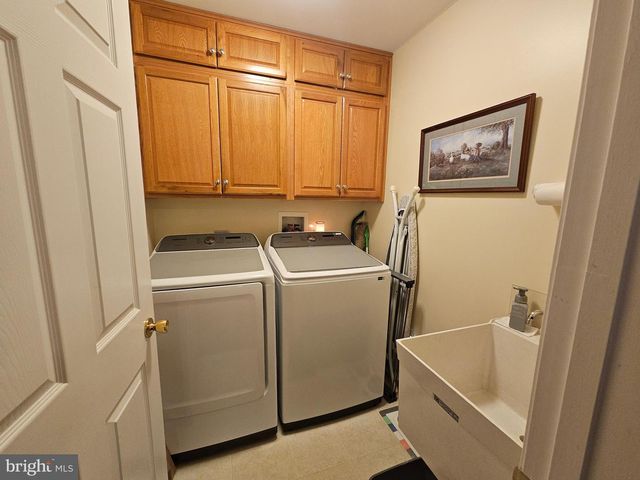 25 SUMMER BREEZE LN, Chambersburg, PA 17202