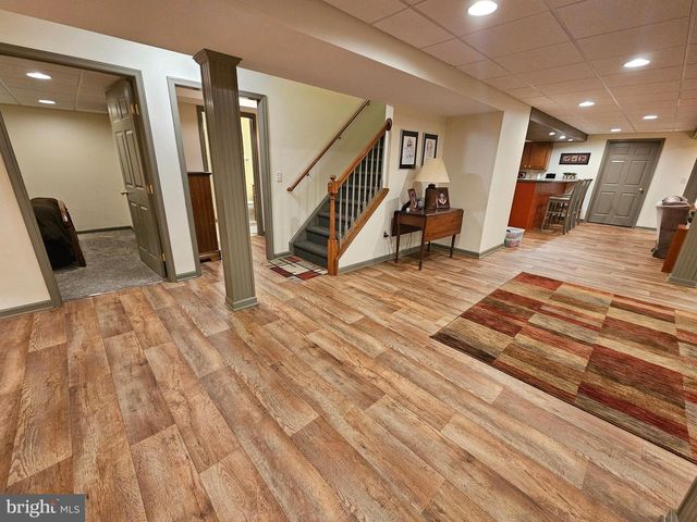 25 SUMMER BREEZE LN, Chambersburg, PA 17202