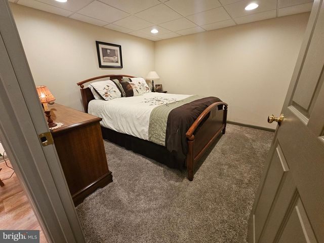 25 SUMMER BREEZE LN, Chambersburg, PA 17202