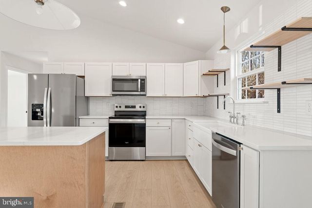 2770 FREDERICKS HALL RD, Mineral, VA 23117