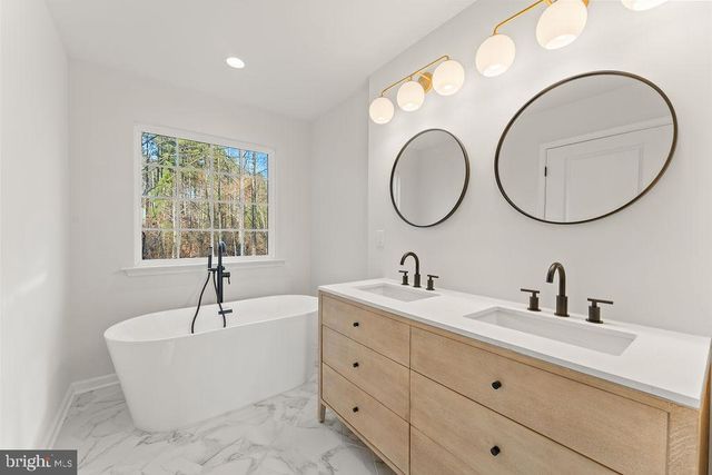 2770 FREDERICKS HALL RD, Mineral, VA 23117