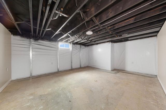 123 Thayer Avenue, Mankato, MN 56001