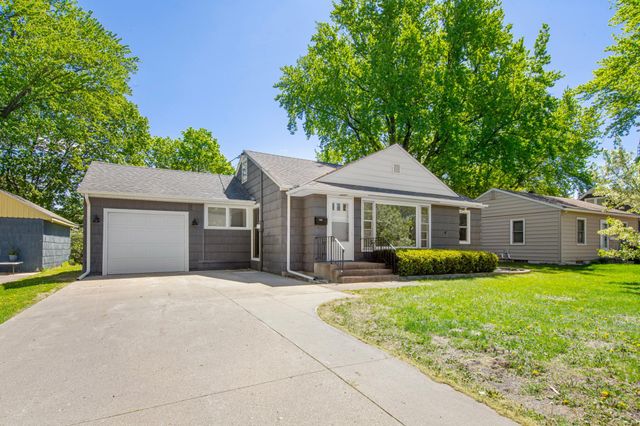 123 Thayer Avenue, Mankato, MN 56001