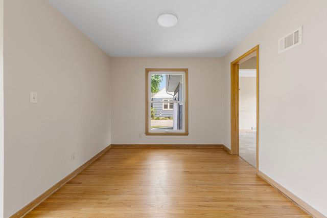 123 Thayer Avenue, Mankato, MN 56001
