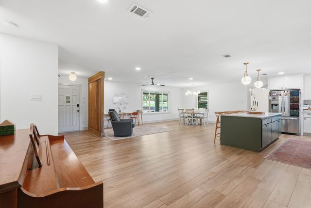227 Friendship Road, Conway, AR 72032