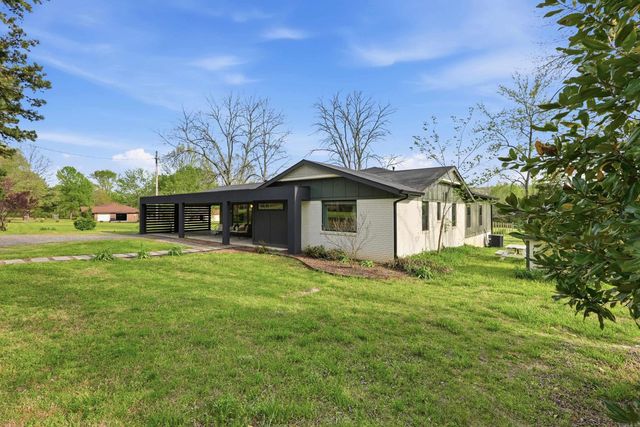 227 Friendship Road, Conway, AR 72032
