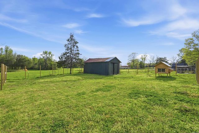 227 Friendship Road, Conway, AR 72032