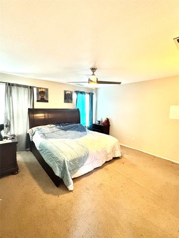 1208 Rio Vista Drive, Desoto, TX 75115