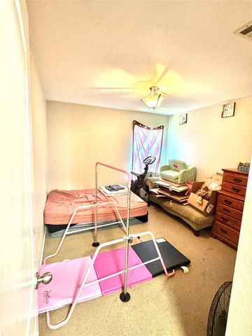 1208 Rio Vista Drive, Desoto, TX 75115