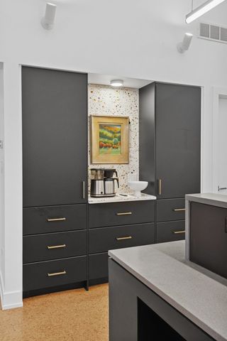 3310 Hayes Street, Evanston, IL 60201