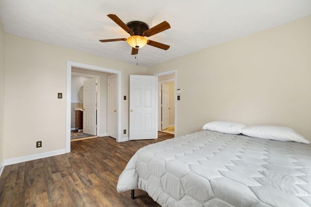 3037 Clear Springs Drive, London, KY 40744