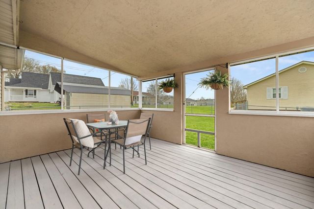3037 Clear Springs Drive, London, KY 40744