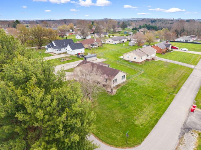 3037 Clear Springs Drive, London, KY 40744