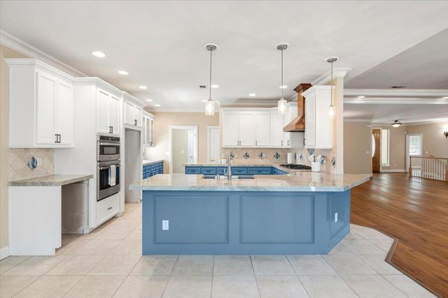 3184 Chasen Dr, Cameron Park, CA 95682