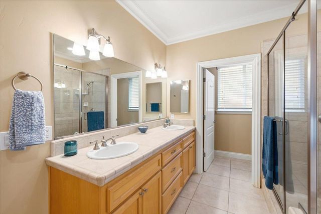 3184 Chasen Dr, Cameron Park, CA 95682