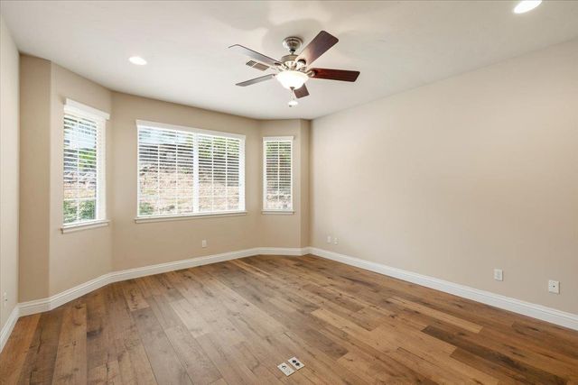 3184 Chasen Dr, Cameron Park, CA 95682