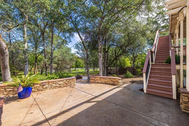 3184 Chasen Dr, Cameron Park, CA 95682