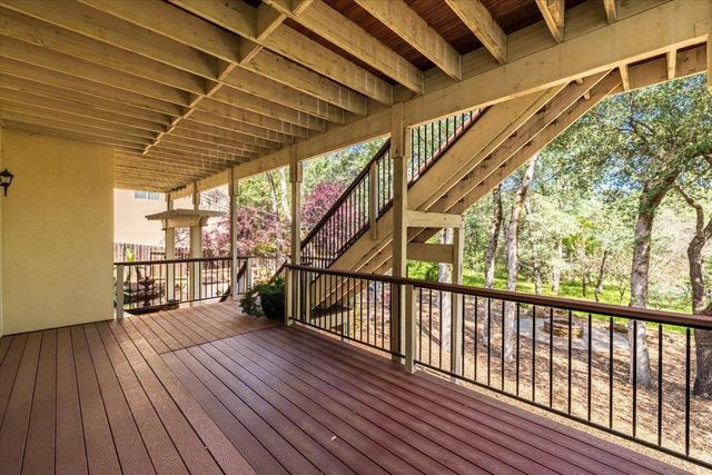 3184 Chasen Dr, Cameron Park, CA 95682