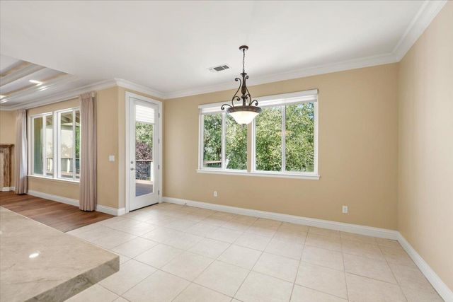 3184 Chasen Dr, Cameron Park, CA 95682