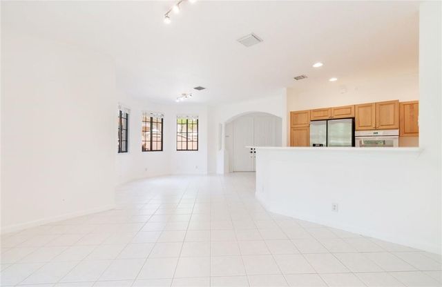 2692 Center Ct Drive 2-32, Weston, FL 33332