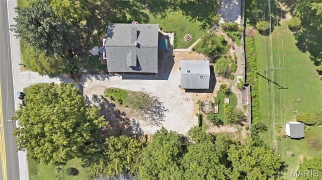 1705 Centreville Avenue, Belleville, IL 62220