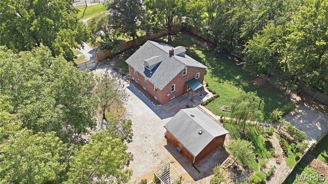1705 Centreville Avenue, Belleville, IL 62220