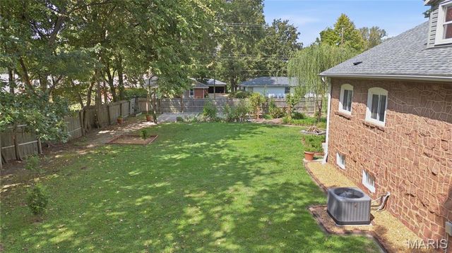 1705 Centreville Avenue, Belleville, IL 62220