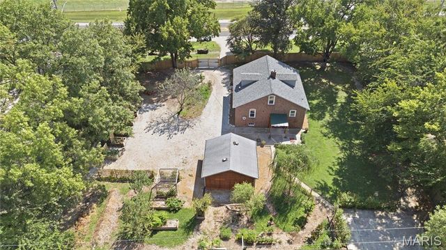 1705 Centreville Avenue, Belleville, IL 62220