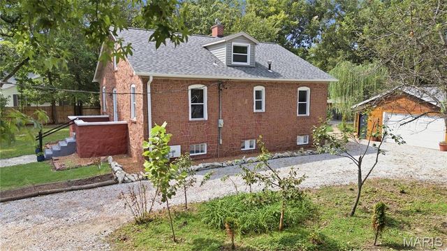 1705 Centreville Avenue, Belleville, IL 62220